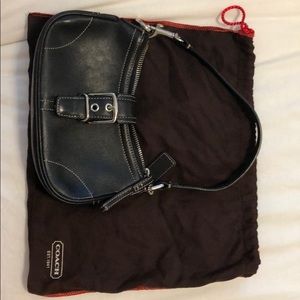 Coach black buckle purse EUC